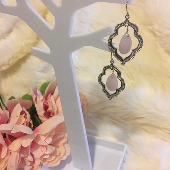 Moroccan Shape Earrings - Picture 4 of 7